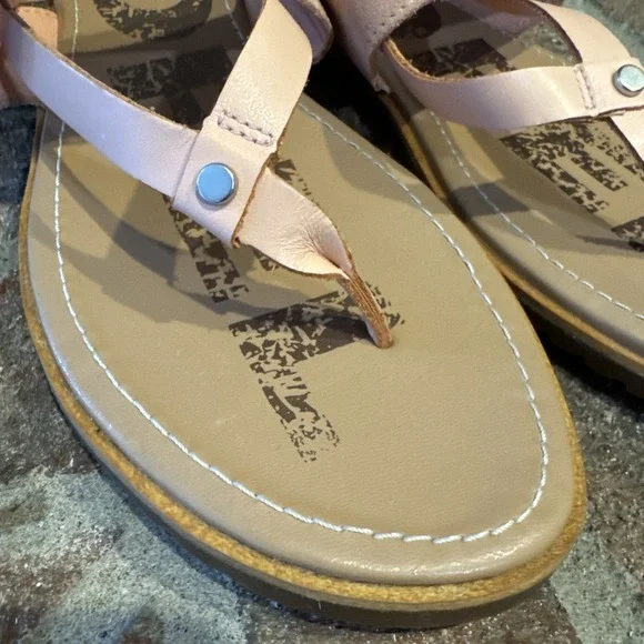 SOREL Ella II Women's 9 Easy Slip On Thong Flip Flop Sandals Peach Pink - Picture 11 of 16